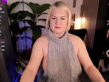 Chaturbate Live Sex Cam of yolanda_kiss