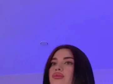 Chaturbate Live Sex Cam of adrianatores