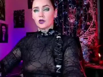 Chaturbate Live Sex of emmybrightj_