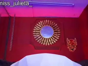 Chaturbate Adult Webcams of julieta_russell