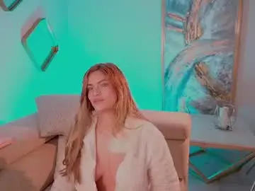 Chaturbate Free Porn Cam of kyomivelvet