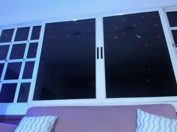Chaturbate Free Live Porn of reiayanamy