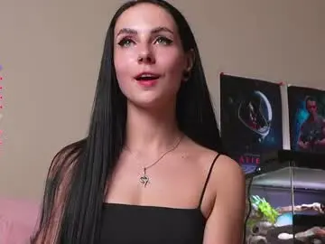 Chaturbate Best Webcam of yaraliebe