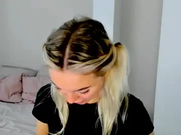 Chaturbate Watch Live Sex Cams of adriana_coy_