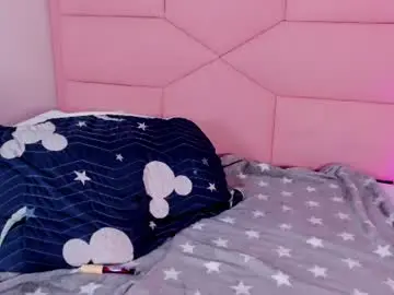 Chaturbate Sex Cam of emeraldmusee