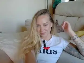Chaturbate Adult Webcam of _mari_