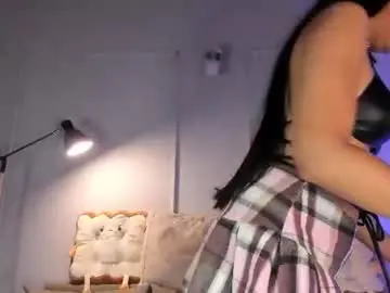 ashleeydiamonds from chaturbate