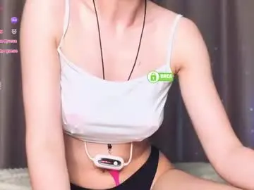 Chaturbate Live Sex Cam of goddessemmmyy
