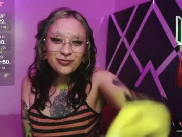 Chaturbate Live Sex Cam of vainilla_l