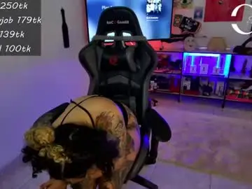 Chaturbate Free Porn Cam of alesyahampton