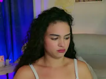 Chaturbate Free Live Porn of maravelvett