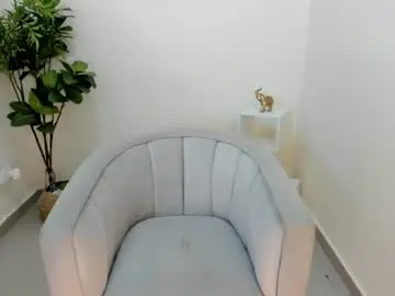 lorelai_gilmore from chaturbate