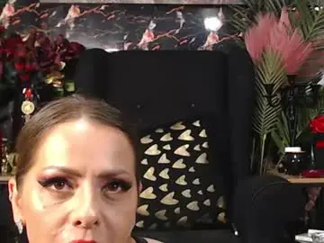 dominatrixeve from chaturbate