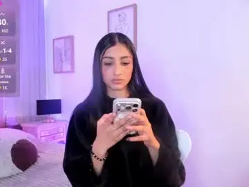 lya_brown from chaturbate