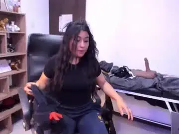 valen_lopeez from chaturbate