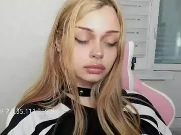 Chaturbate Live Sex of melonipinkbb