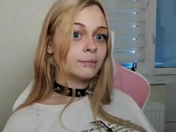 Chaturbate Best live sex cam show of melonipinkbb