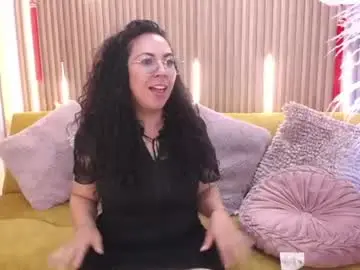 Chaturbate Live Sex Cam of velvet_curly
