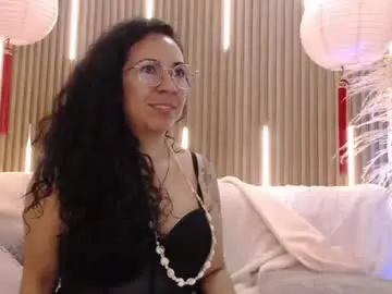 Chaturbate Sex Chat of velvet_curly