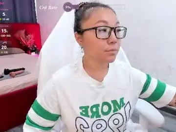 vivien_montclair from chaturbate