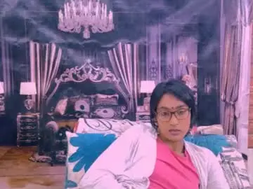 Chaturbate Live Sex Cam of indianrebel4u2luv