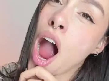 saraarchbould from chaturbate