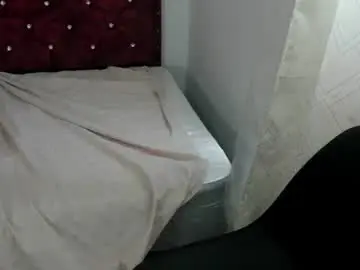spicy_kirie from chaturbate
