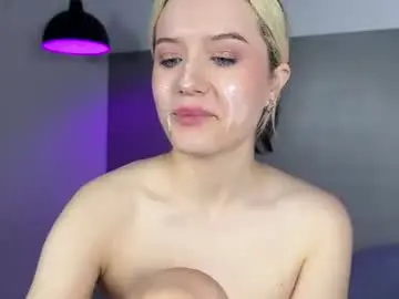 Chaturbate Live Sex Cam of _blowjob_queen_