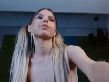 Chaturbate Live Sex Cam of laurainemisti
