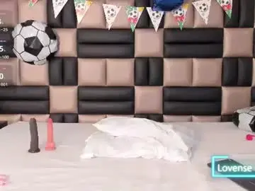 danellazambrano from chaturbate