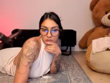 samantha_jadee from chaturbate
