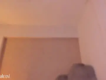 Chaturbate Live Sex Cam of hanna_lee02