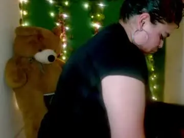Chaturbate Adult Video Chat of xiomara858615