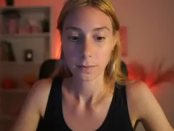 Chaturbate Nude Webcam of rachelmoore18