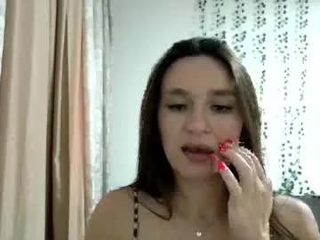 Chaturbate Free Porn Cam of roza05x