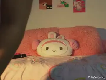 Chaturbate Live Sex Cam of sophie_lii