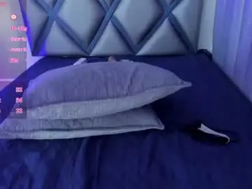 Chaturbate Live Sex Cam of andreaa_00
