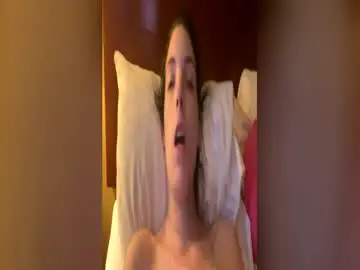 Chaturbate Sex Chat of ivy_rose90