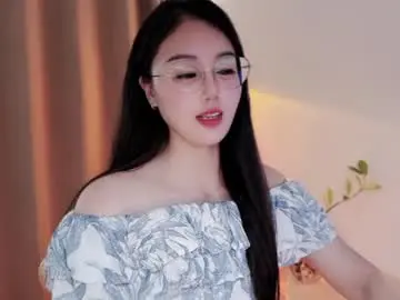 Chaturbate Live Sex Cam of yuner0715