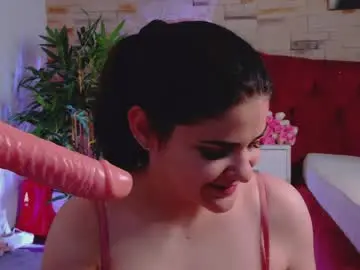 Chaturbate Live Sex Cam of evvamonroe