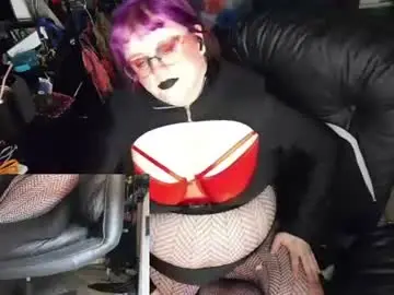 sinstresshemlock from chaturbate
