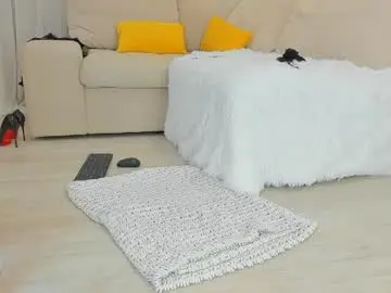 Chaturbate Free Porn Cam of linapearl