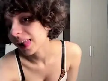 Chaturbate Free Porn Cam of nikatyan