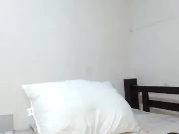 Chaturbate Free Porn Cam of samyathome