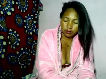 Chaturbate Best live sex cam show of luxaluna