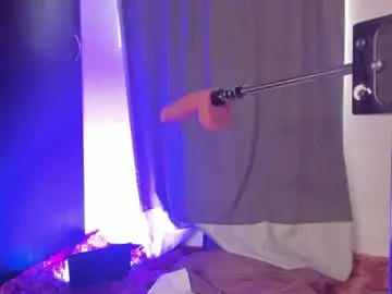 Chaturbate Live Sex Cam of lilirouse