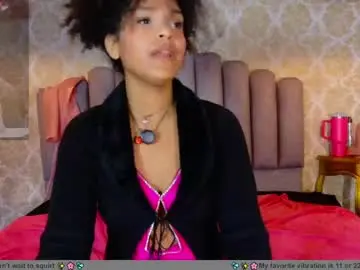Chaturbate Nude Webcam of serena_sex31