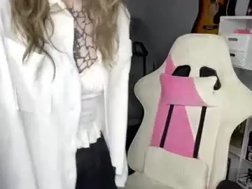 Chaturbate Adult Video Chat of jenniehospelhorn