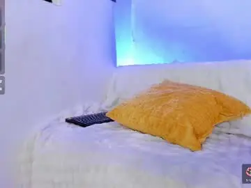Chaturbate Best live sex cam show of lil_hanna18