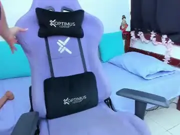 Chaturbate Live Sex Cam of luna_gomez92